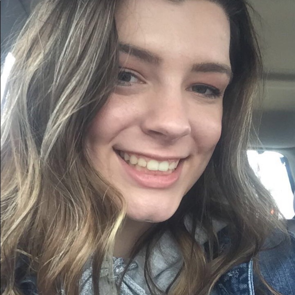 Meet your Posher, Sara